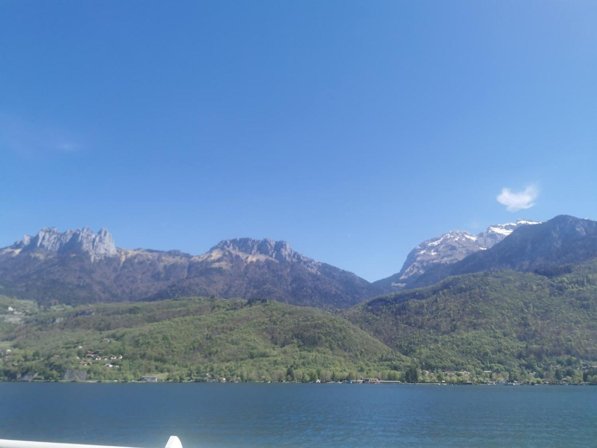 Charmant Appartement A 1 Minute Du Lac Annecy Eksteriør billede