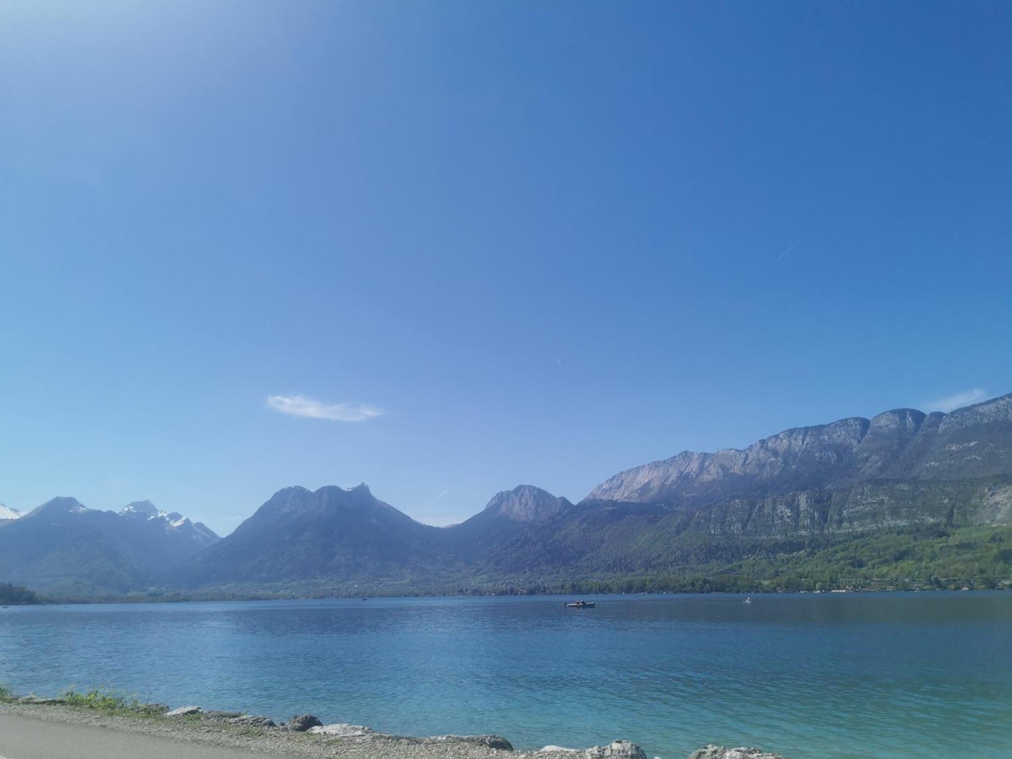 Charmant Appartement A 1 Minute Du Lac Annecy Eksteriør billede